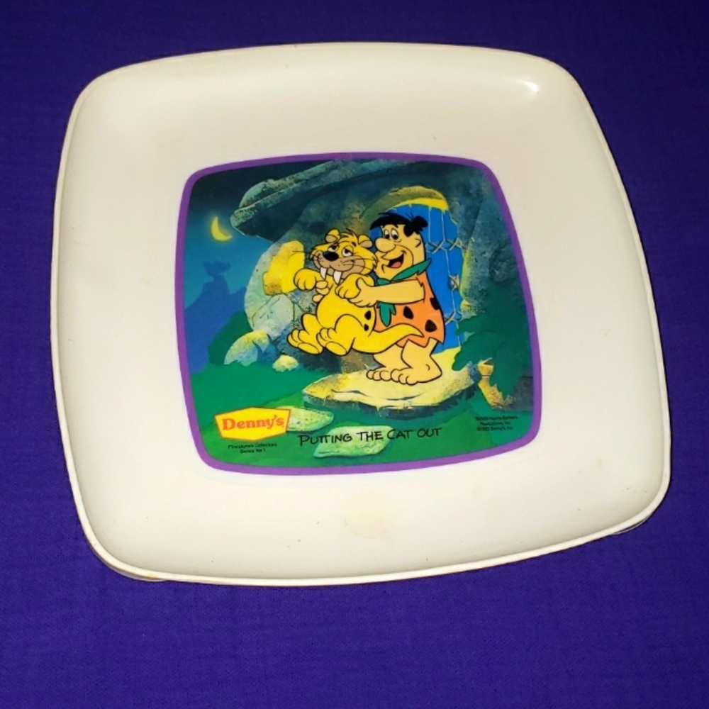 *Vintage* Denny's 'Putting the Cat Out' Flintstone's Collector's Plate Series #1